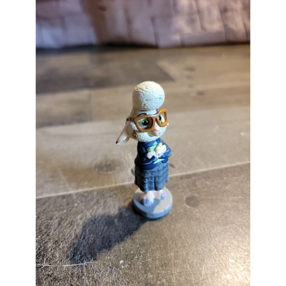 Zootopia bellwether lamb Disney toy figure - Picture 2 of 7